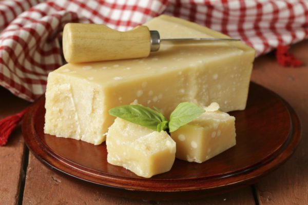 Сыр твердый Пармезан Бергамо "Bergamo"