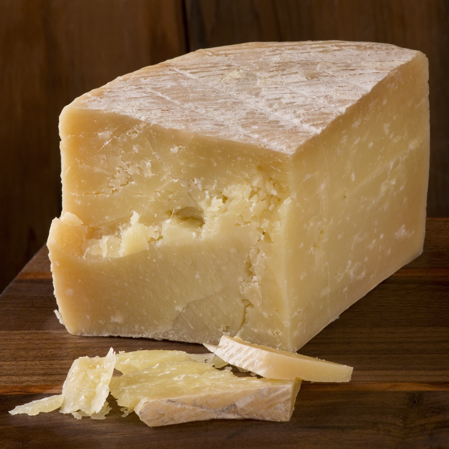 Сонник есть сыр. Сыр пекорино Романо. Итальянский сыр пекорино. Сыр пармезан пекорино Романо. Пекорино Романо ( овечий ).